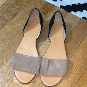 Open toe flats